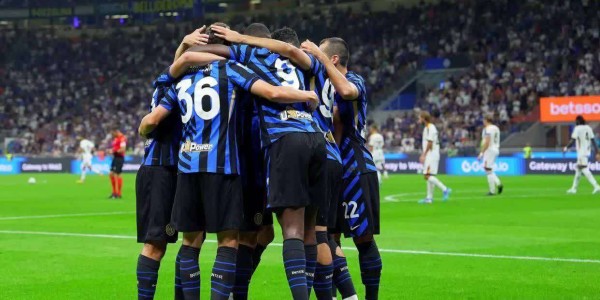 足坛悲喜一夜！利物浦3-2绝杀，1.3亿新援哑火，国米5-0开门红