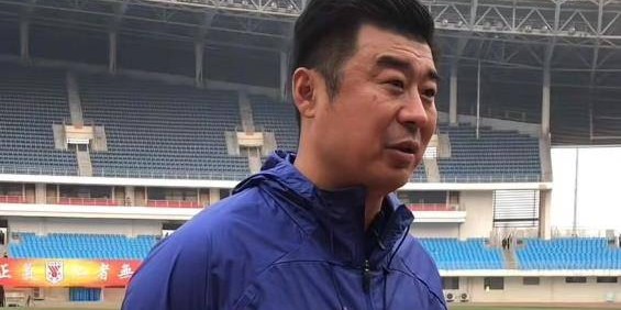 鲁能已正式开始选帅工作！媒体透露正在接触法甲教头，引发热议